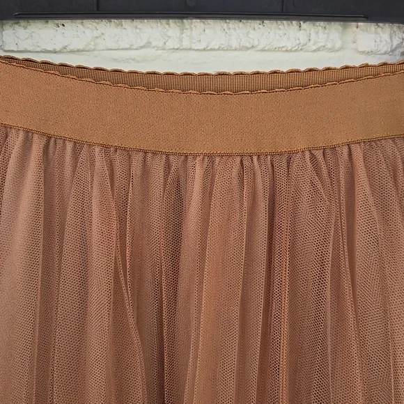 SHEIN Brown Tulle Skirt - Picture 2 of 3